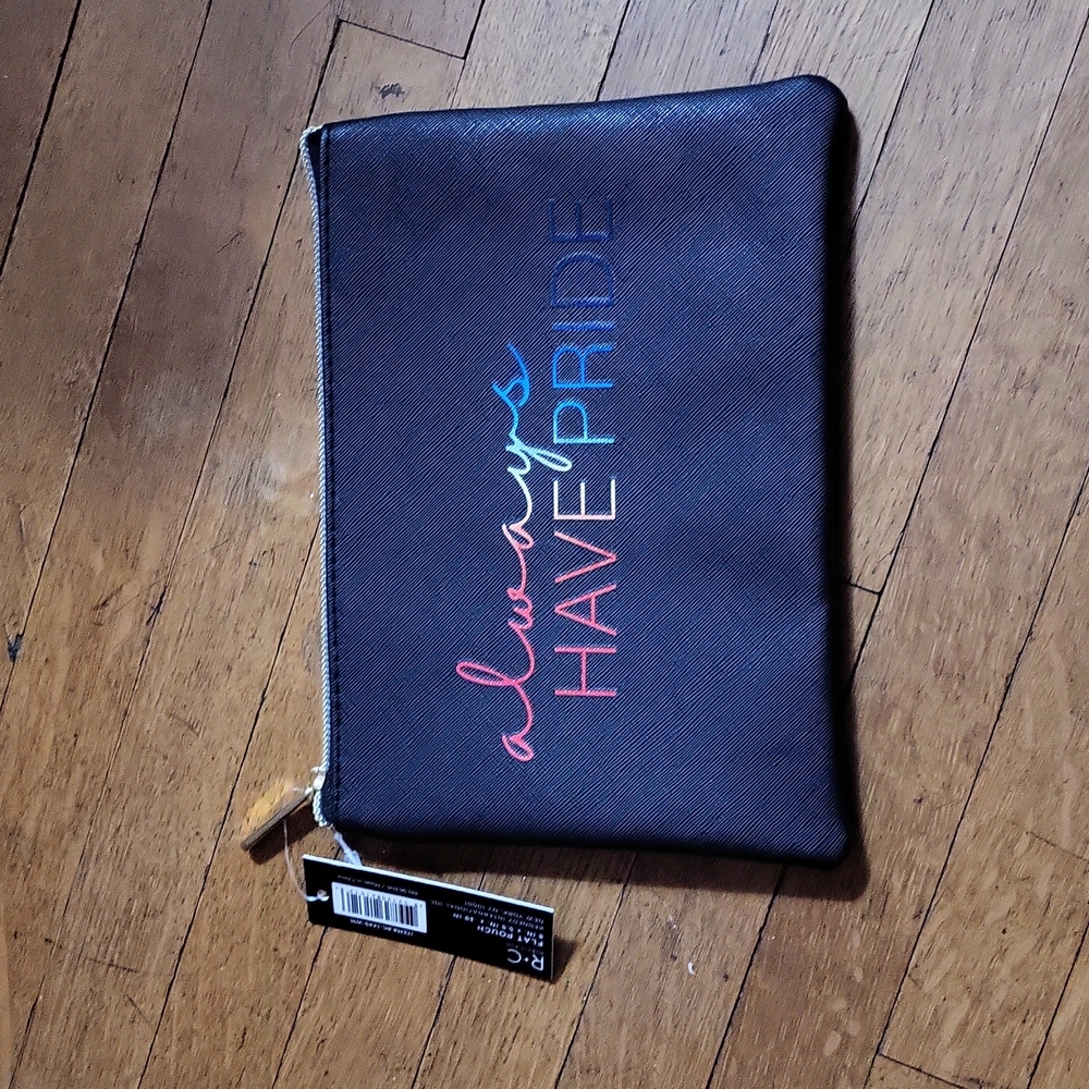 NWT Ruby Cash Pouch